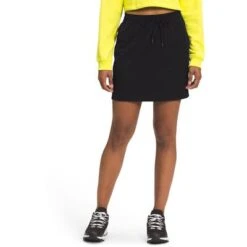 The North Face Never Stop Wearing Skirt Women's -Bob's Sports Chalet 101384 TNF BLACK m
