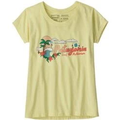 Patagonia Regenerative Organic Certified Cotton Graphic T-Shirt Girls' -Bob's Sports Chalet 105621 PLMPROTESTJRISLA YL m