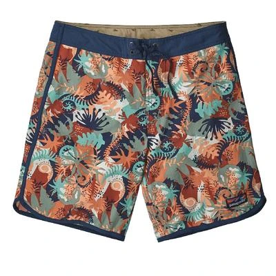 Patagonia Scallop Hem Stretch Wavefarer Boardshorts - 18 Inch Men's 7 Patagonia Scallop Hem Stretch Wavefarer Boardshorts - 18 Inch Men's - Image 5