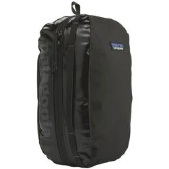Patagonia Black Hole Cube - Medium -Bob's Sports Chalet 93091 BLACK m