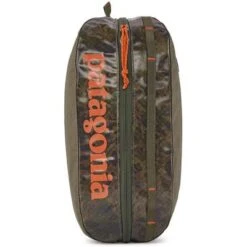 Patagonia Black Hole Cube - Medium -Bob's Sports Chalet 93091 LICHENBASIN GREEN m
